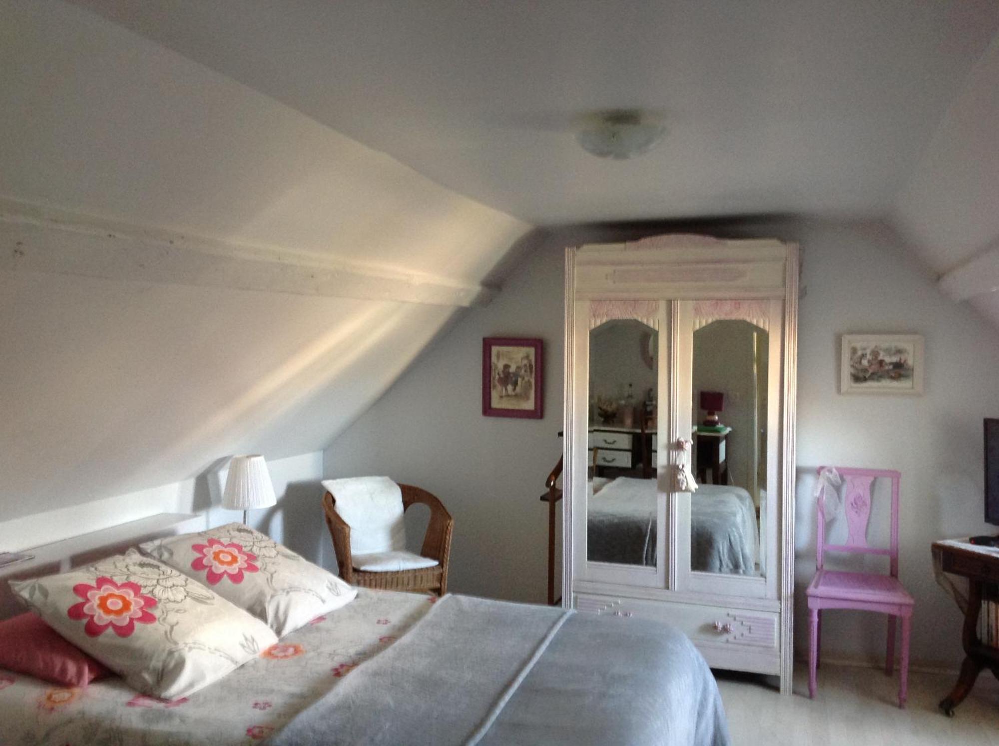 Le Jardin Des Poules Bed & Breakfast Thiétreville Exterior photo